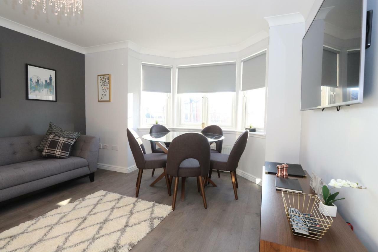Dunfermline - Luxury Two Bedroom Apartment - Tp מראה חיצוני תמונה
